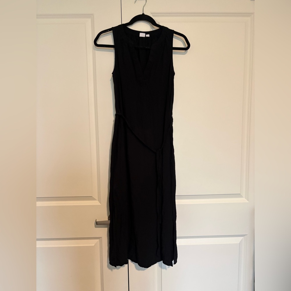 GAP Black Sleeveless Midi Dress with Wrap Tie